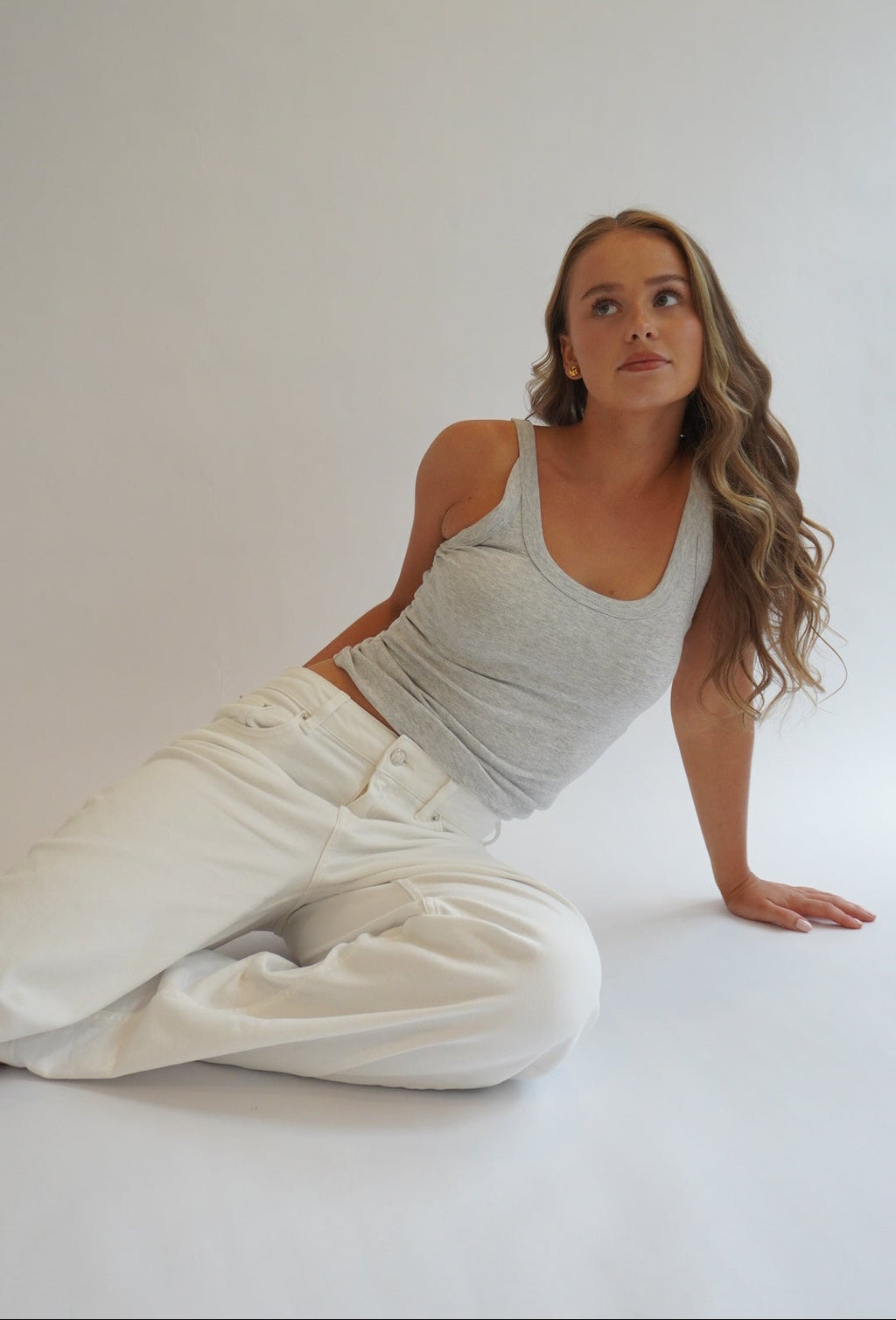 LOOSE FIT JEANS OFF WHITE