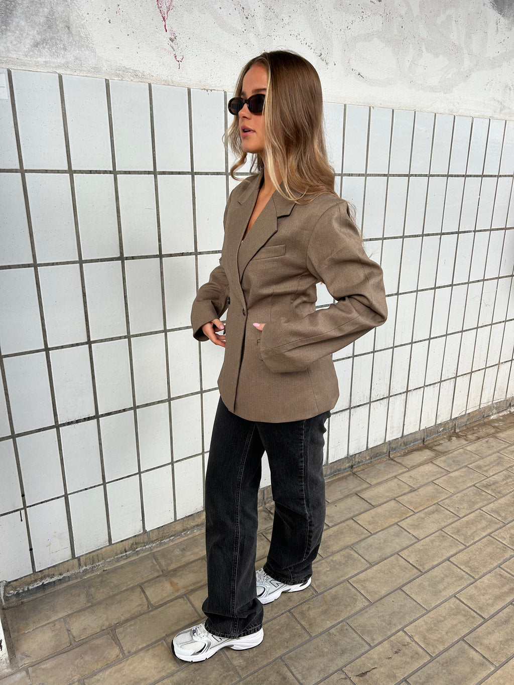 Straight Leg Sculpting Jeans Stormy Grey