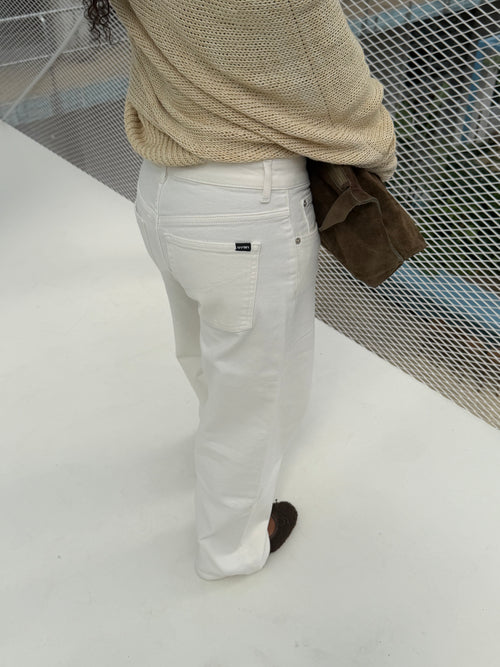 LOOSE FIT JEANS OFF WHITE