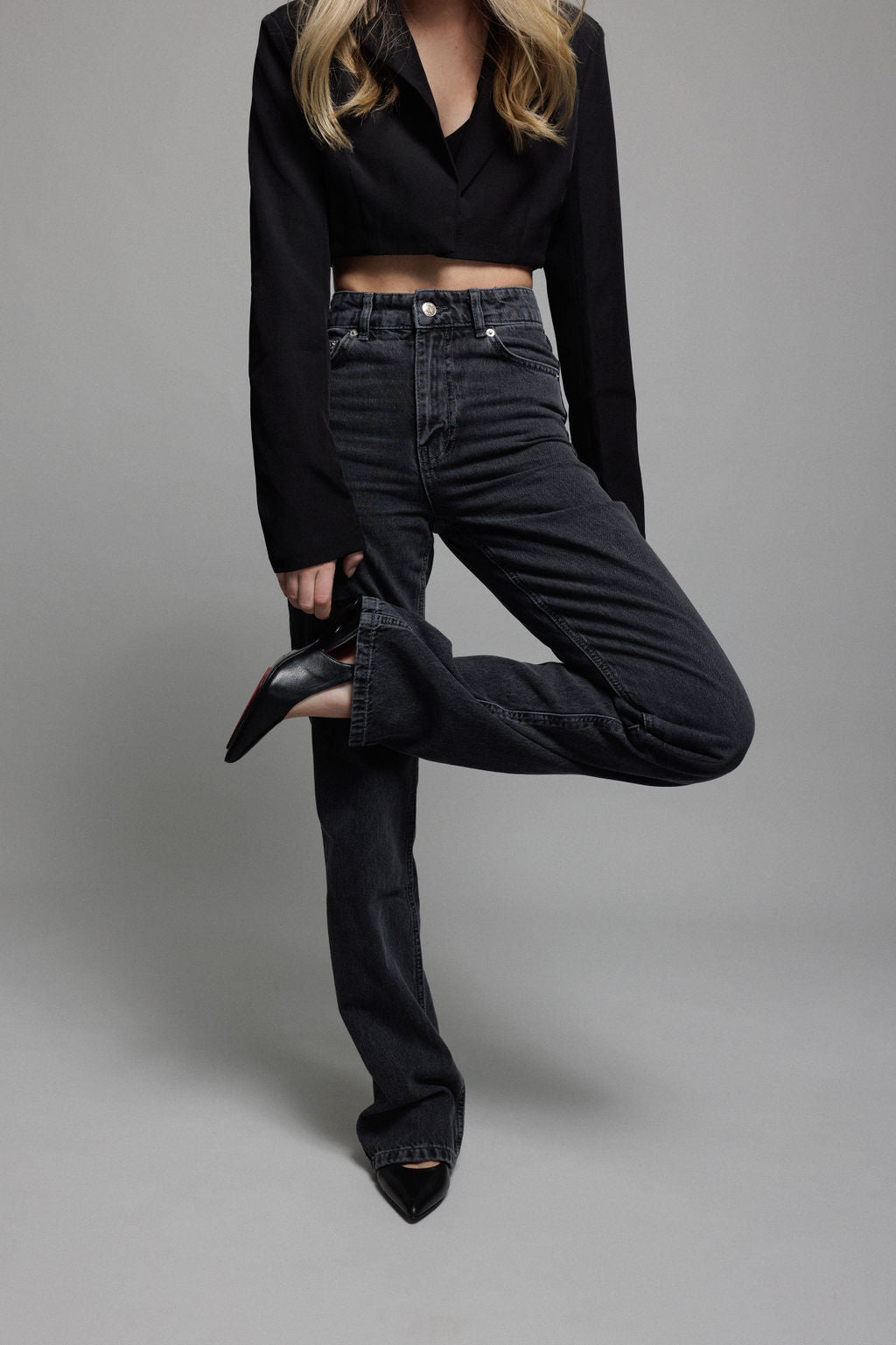 Straight Leg Sculpting Jeans Stormy Grey